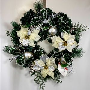 24” Pine & White Poinsettia Christmas Wreath